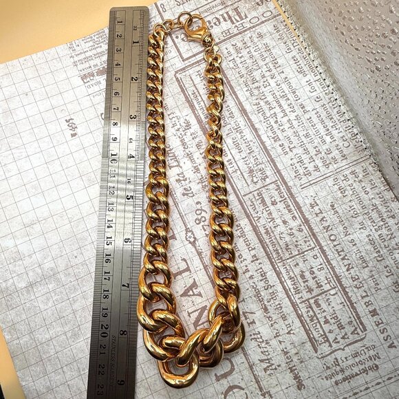 Elegant Bold Milor Bronze Italy Gold Overly Wide Graduated Chain Necklace - Picture 5 of 15
